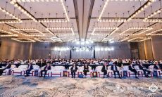 權威發布 | 《第八屆中國團餐產業大會》千喜鶴斬獲“2022年度團餐領跑者TOP100”榜首殊榮！